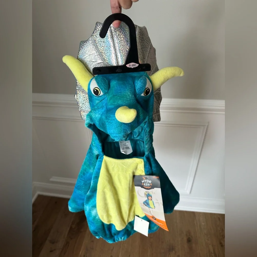NEW Hyde & Eek Infant Triceratops Halloween Costume size 0-6 Months